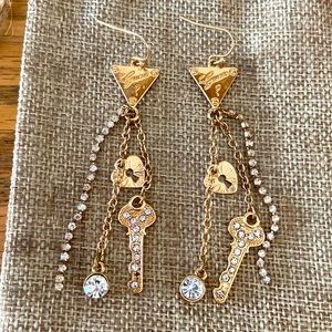 Vintage Guess earrings